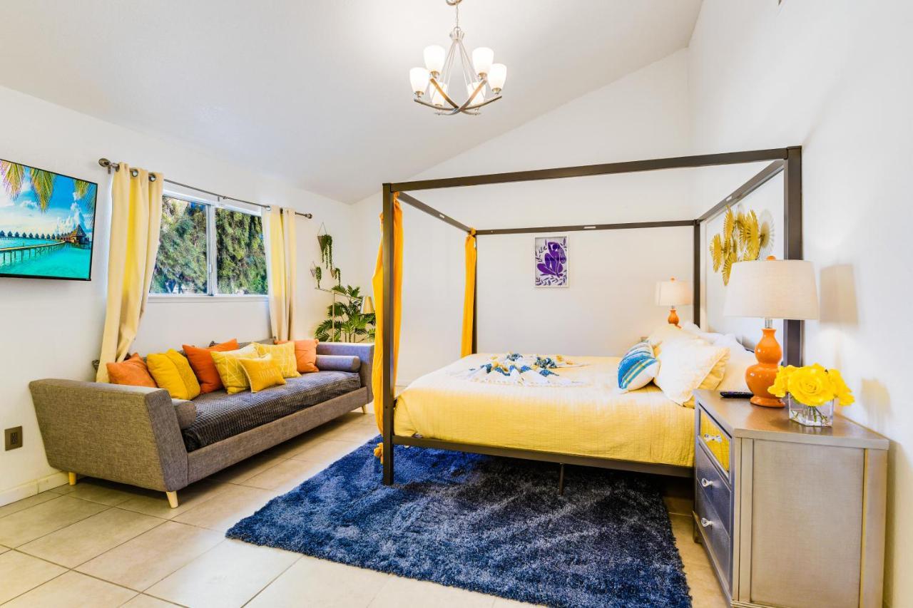 Desert Pool House: Sun, Swim, Sip & Stay Indio Εξωτερικό φωτογραφία